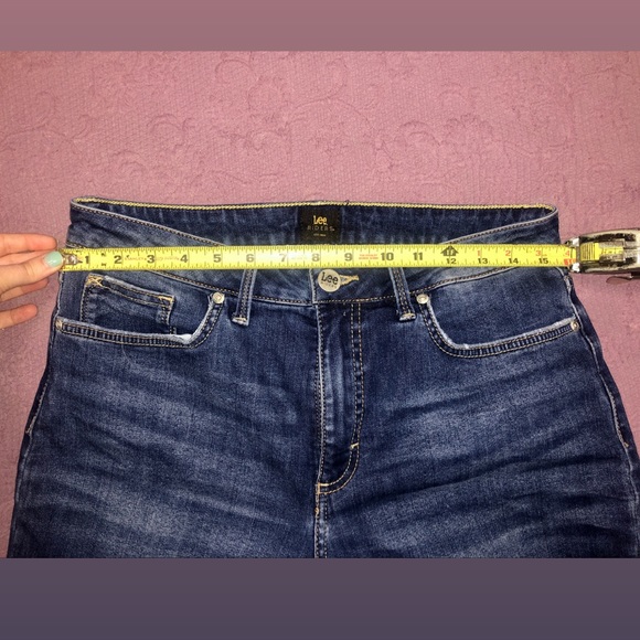 Lee Riders Jeans 💙 - Picture 10 of 14